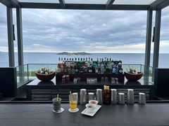 -瑰丽酒店·海吧·天际下午茶·现场DJ·天台酒吧