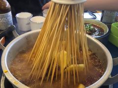 -马路边边 传媒大学店