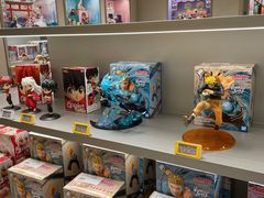 -泡泡玛特POPMART(蓝色港湾店)