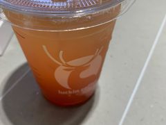 -瑞幸咖啡(临海市银泰城店)