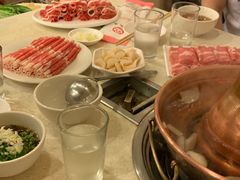 手工鲜羊肉-八先生涮肉房(三里河店)