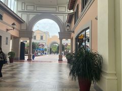 -佛罗伦萨小镇广佛名品奥特莱斯(疏港路店)