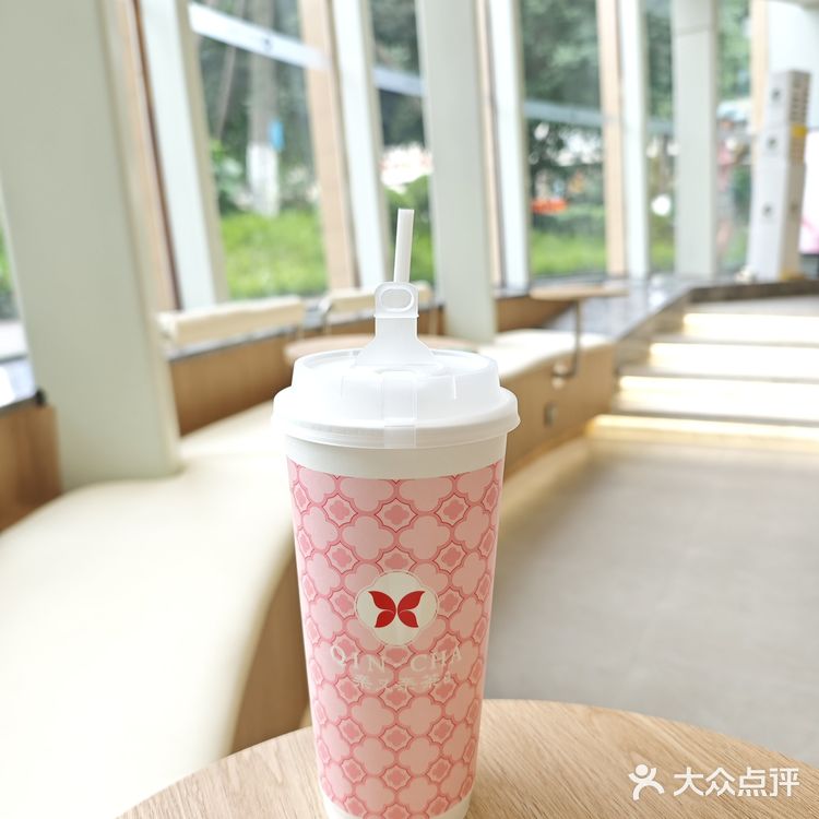 今天的天空都是粉色的叭！