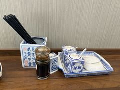 -聚笼鲜美食(凤凰街店)