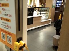 -麦当劳(新华路步步高店)
