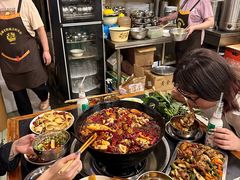 -鸿顺老铁锅美蛙鱼府(解放碑店)