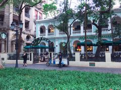 门面-星巴克臻选(广州沙面店)