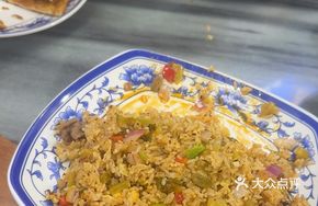 Sour Cabbage Beef Lanzhou Fried Rice