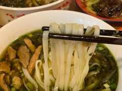 -矮子粉店1985·长沙米粉(湘春路店)