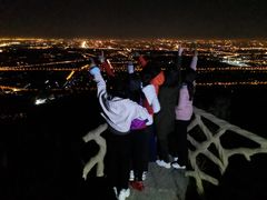 -鬼笑石后山停车场