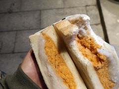 -沁屋面包店(人民东路店)