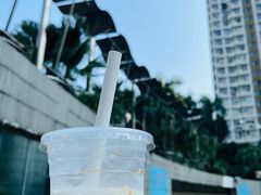 -东荟城名店仓