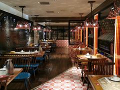 大堂-江边城外烤全鱼(方庄时代购物中心店)