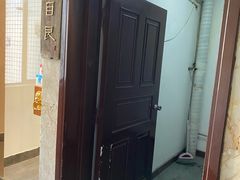 -目艮眼镜SHOWROOM(品牌集合店)
