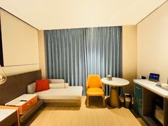 -宏阳·麗悦酒店(广州塔客村地铁站琶州会展中心店)