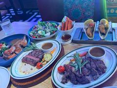 -Famous肥猫墨西哥音乐餐吧(五棵松华熙LIVE店)