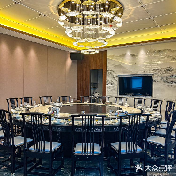 晋江气派海鲜楼宴请就来这里！