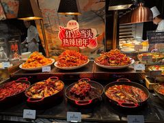 -雍容荟帝王蟹活龙虾展台自助(IFS黑金店)