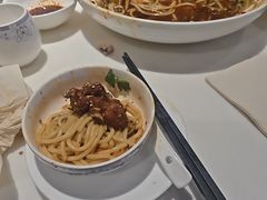 -怡得饭庄·30年老店·宋大妈昆明菜