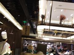 -捞王锅物料理(上海世茂广场店)