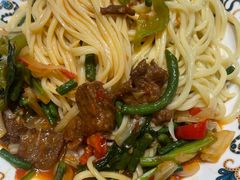 -牧场烧烤餐饮广场