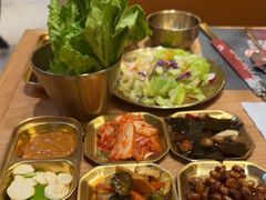 -闻老头·菊花炭烤肉(D11店)