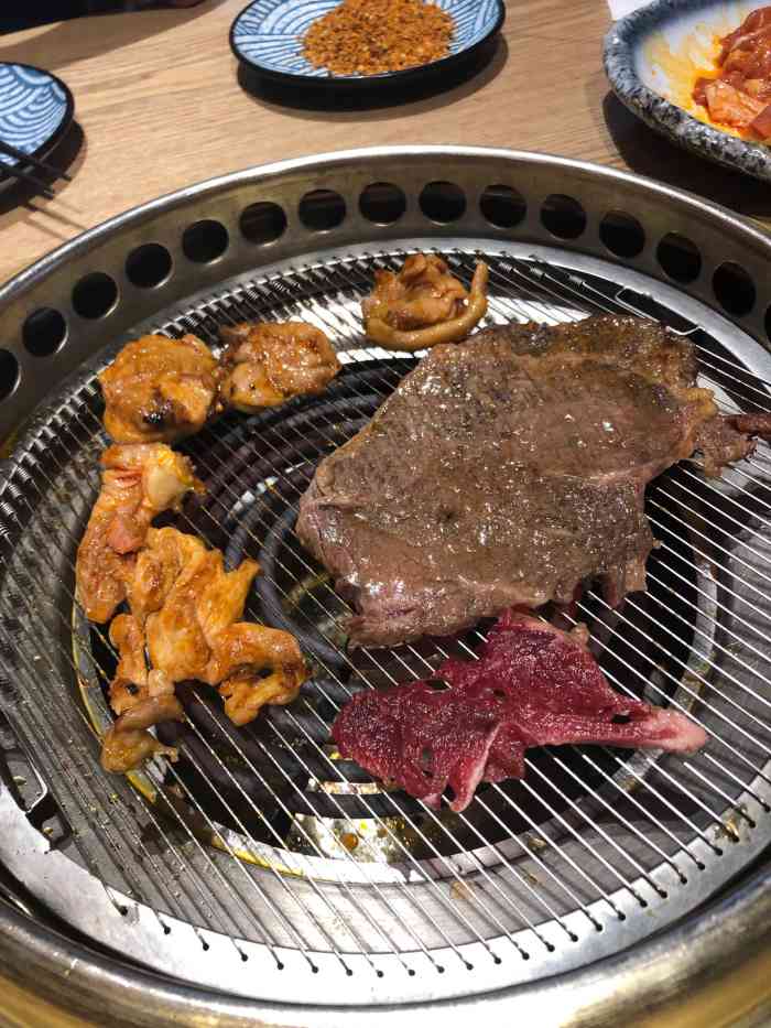 隐庐自助烤肉(昌平路劲店)-"海底捞等到地老天荒,绕了一圈发现这家看