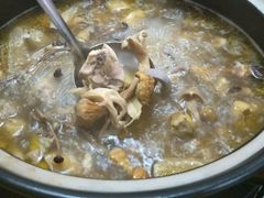 -15年老字号鑫鑫猪肚鸡·椰子鸡海南火锅(兴隆华侨农场店)