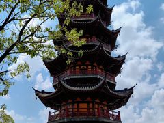 -龙华寺