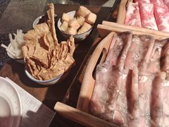 -九鼎轩脆毛肚火锅(邗江万达店)