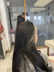 -镁连社·美联社