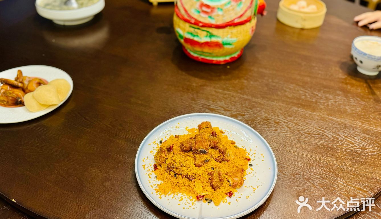 潮宴的菜没想到回锅肉还是一绝啊哈[愉快][强]