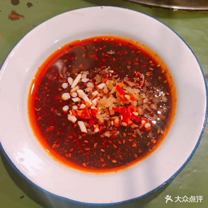鸿社麻辣烫(新鸿总店)原汤碟图片