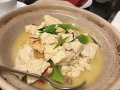 菌菇砂锅豆腐-杭州和达希尔顿逸林酒店·和园中餐厅-杭帮菜名店