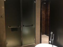 -广州天河希尔顿酒店