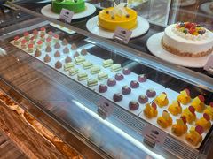 -万达瑞华酒店美食汇自助餐厅(楚河汉街店)