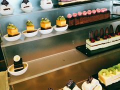 -荣誉国际酒店-云顶旋转餐厅