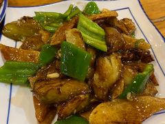 -鹤乡东北菜(崮山路店)