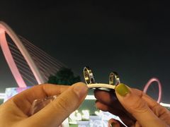 -南京眼步行桥
