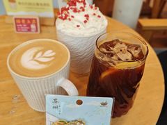 -猫的天空之城概念书店(苏州平江店)