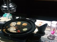 -三国惹火烤肉·中日韩烤肉集合店(百草路店)