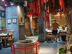 大堂-满园烤鸭·春饼(太原街万达店)