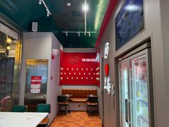 -DQ·蛋糕·冰淇淋(大宁国际商业广场店)