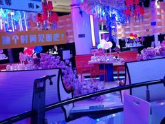 -巴特餐饮6加1音乐餐吧·新疆菜