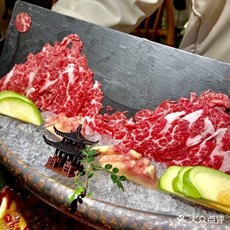 一定要来这家川味儿的长安庭院火锅~