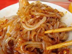 刮凉粉-舟舟刮凉粉