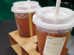 -HOT CRUSH趁热集合·现烤面包(环球港店)