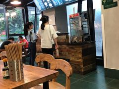 大堂-兵哥豌豆面(雅颂居店)