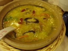 砂锅鲜菌排骨粥-嘉和一品粥(北京西站北广场北恒大厦店)