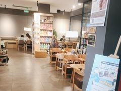 -魔方城市书房(中街益田店)